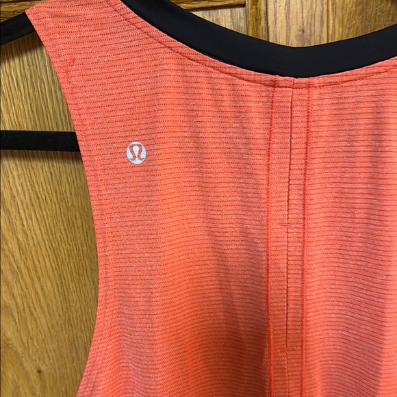 Lululemon Pink Sleeveless Muscle Tee Relaxed Fit - Picture 2 of 3